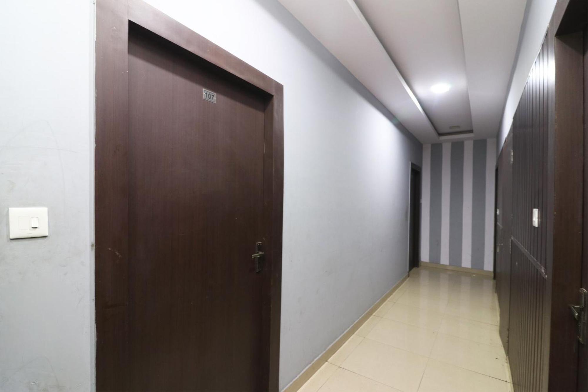 Hotel O Crown Tower Rampura  Luaran gambar